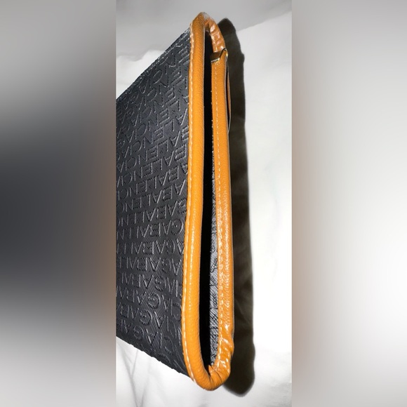 BALENCIAGA vintage clutch. - Picture 5 of 9